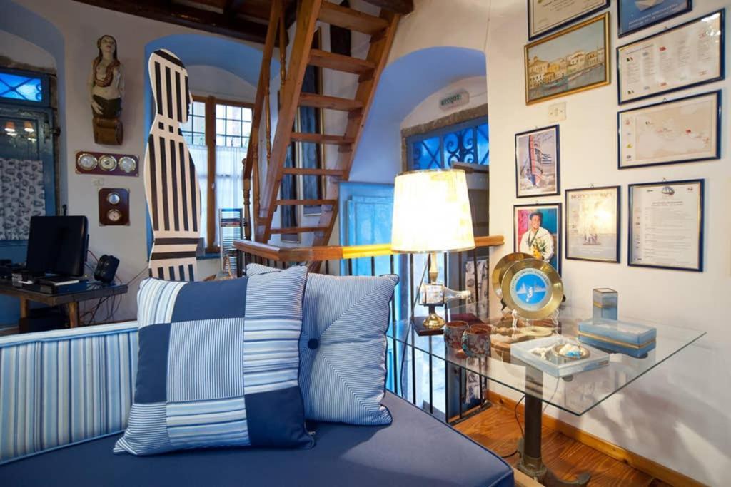 Galaxidiotiko - A Marine Jewel Villa Екстериор снимка